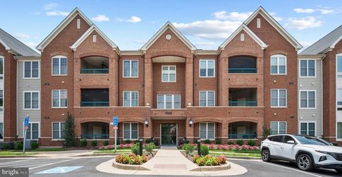 108-7065 Heritage Hunt Dr, GAINESVILLE, VA, 20155-3160 | Card Image