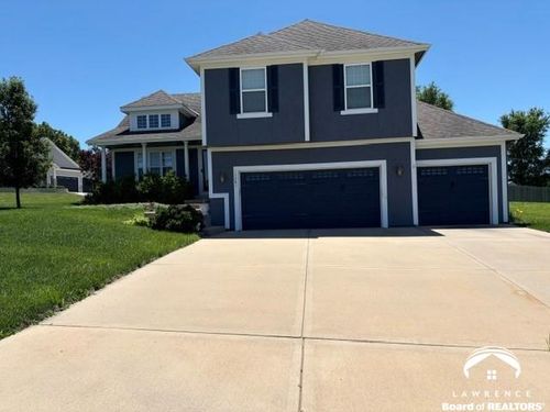 13281 Richland Ave, Bonner Springs, KS, 66012-7816 | Card Image