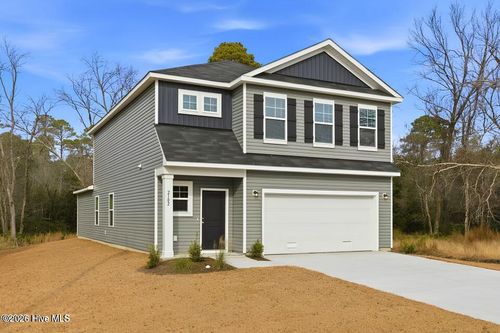 2102 Caracara Dr, New Bern, NC, 28560-6451 | Card Image