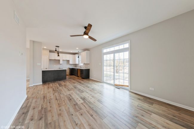 200 Crystal Ln, House other with 3 bedrooms, 3 bathrooms and 2 parking in Steger IL | Image 7