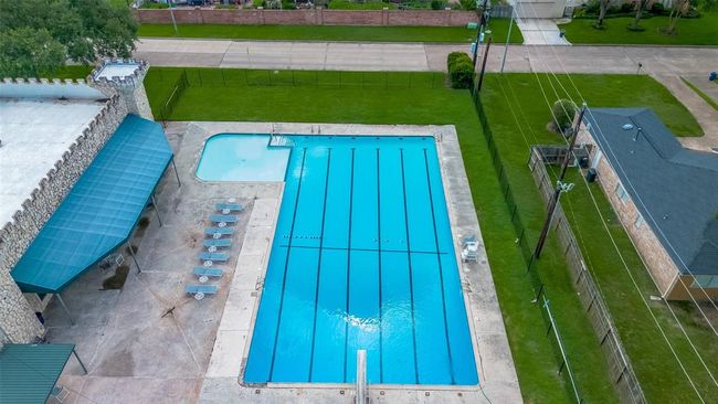 Rolling Fork offers a swim team for the kids and a wonderful lap pool. | Image 49