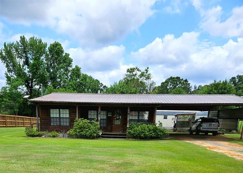 211 Holley Springs Church Rd, Coushatta, LA, 71019-5242 | Card Image