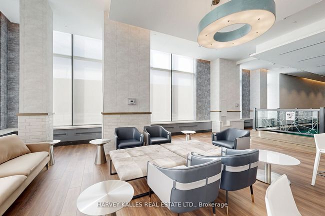 1001 - 9000 Jane St, Condo with 2 bedrooms, 2 bathrooms and null parking in Concord ON | Image 30