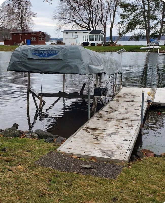 Boat lift and Canopy included | Image 19