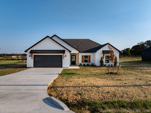 13203 Whimsical Ln, Kingston, OK, 73439 | Card Image