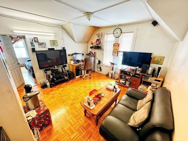 106 Eutaw Ave, Home with 4 bedrooms, 3 bathrooms and null parking in Lynn MA | Image 22