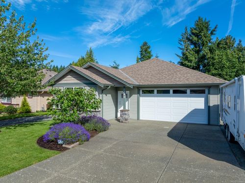 2440 Avro Arrow Dr, Comox, BC, V9M0A9 | Card Image