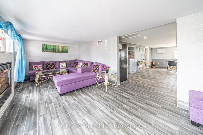 42 Wahneta Ave, House other with 4 bedrooms, 2 bathrooms and 2 parking in Lasalle ON | Image 6