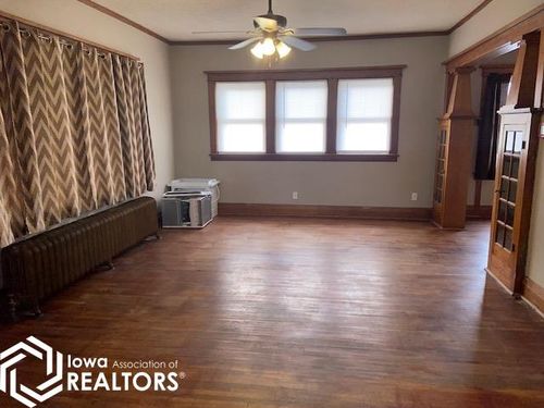 356 Main Ave S, Britt, IA, 50423-1631 | Card Image