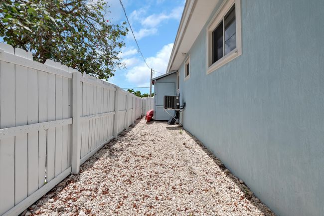6-print-939-plantation-rd | Image 6