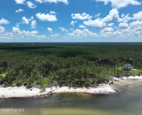 137 Bluefin Ct, Beaufort, NC, 28516 | Card Image