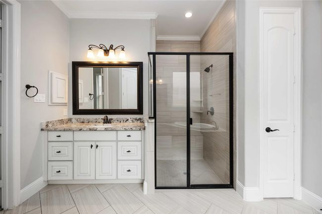 3806 Spruce Bend Ln, House other with 5 bedrooms, 5 bathrooms and 3 parking in Spring TX | Image 24