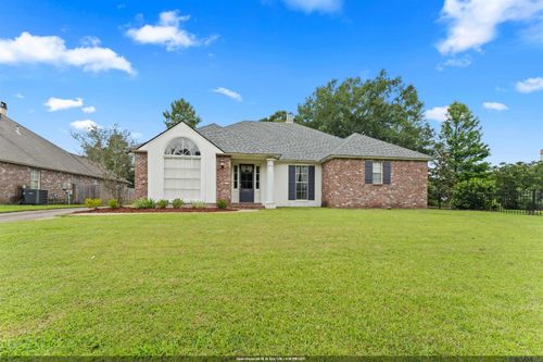 6214 Riverine Dr, Baton Rouge, LA, 70820-5058 | Card Image