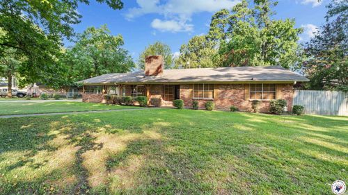 20 Horseshoe Dr, Wake Village, TX, 75501-5712 | Card Image
