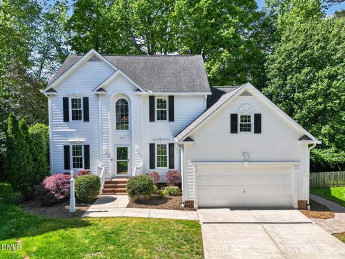 12201 Freemont Ln, Raleigh, NC, 27613-5631 | Card Image