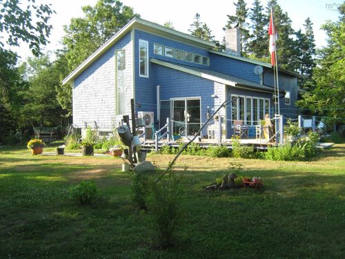 2539 Highway 3, Lockeport, NS, B0T1L0 | Card Image