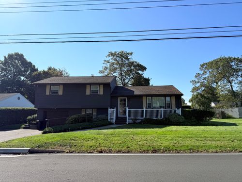 141 Chicory Dr, Wolcott, CT, 06716-1800 | Card Image