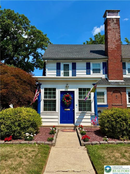 3009 W Greenleaf Street, Allentown City, PA, 18104 | Card Image