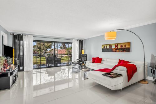 apt-202-5757 Fairway Park Ct, Boynton Beach, FL, 33437-1706 | Card Image