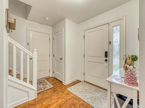 736 Grand Oak Dr, Temperance, MI, 48182-1390 | Card Image