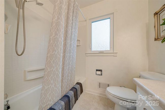 23 Zephyr Dr, House other with 4 bedrooms, 2 bathrooms and null parking in Asheville NC | Image 25