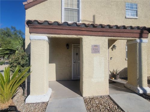 264-2801 N Rainbow Blvd, Las Vegas, NV, 89108-4579 | Card Image