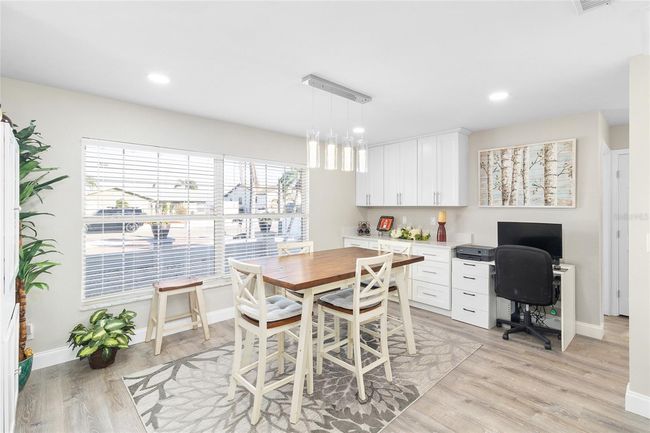 6518 Senegal Palm Way, House other with 3 bedrooms, 2 bathrooms and null parking in APOLLO BEACH FL | Image 12