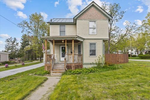 107 Fairfield St, Saint Albans, VT, 05478-1717 | Card Image