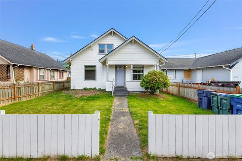 309 Bennett St, Sedro Woolley, WA, 98284-1621 | Card Image