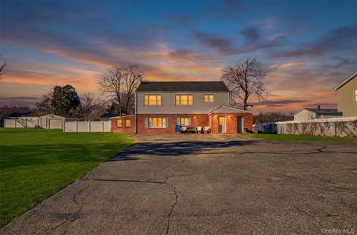 5 Lewis Dr, Stony Point, NY, 10980-2205 | Card Image