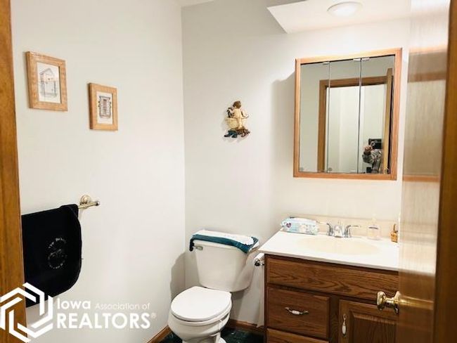 122 Horseshoe Dr, House other with 3 bedrooms, 3 bathrooms and null parking in Montezuma IA | Image 16