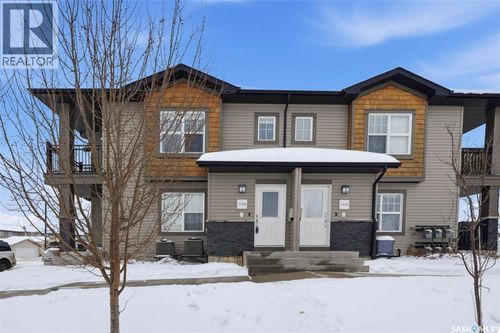 103-1120 Hampton Cir, Saskatoon, SK, S7R0L9 | Card Image