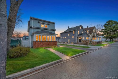15 Mirin Ave, Roosevelt, NY, 11575-1603 | Card Image