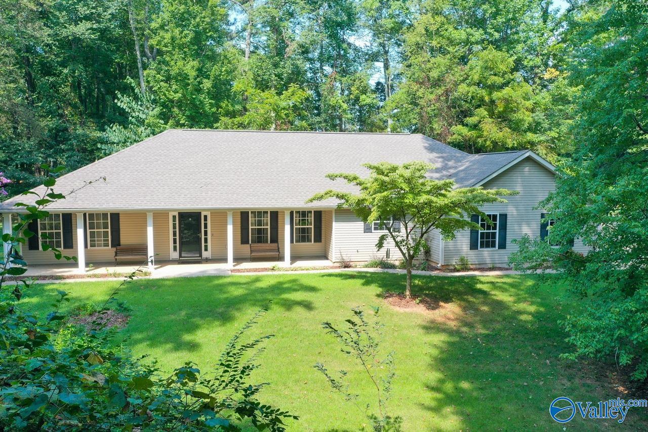 Douglass Rd, Huntsville, AL 35806