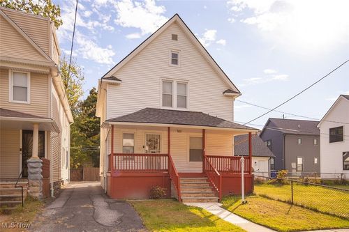 1353 E 117th St, Cleveland, OH, 44106-1403 | Card Image