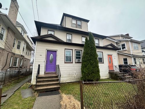 90-88-90 Sterling St, Hartford, CT, 06112-2353 | Card Image