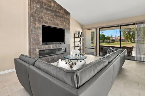 50 Avenida Las Palmas, Rancho Mirage, CA, 92270-4602 | Card Image