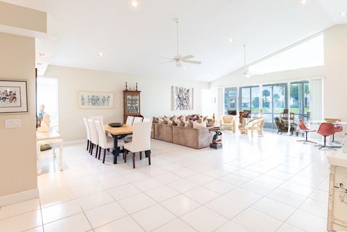 6400 Three Lakes Ln, Boynton Beach, FL, 33437-4934 | Card Image