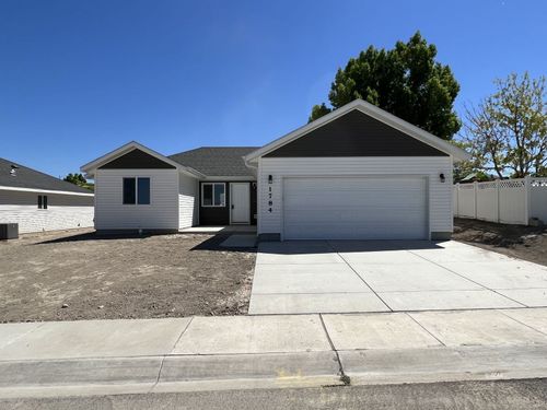 1715 Opal Dr, Elko, NV, 89801-8847 | Card Image