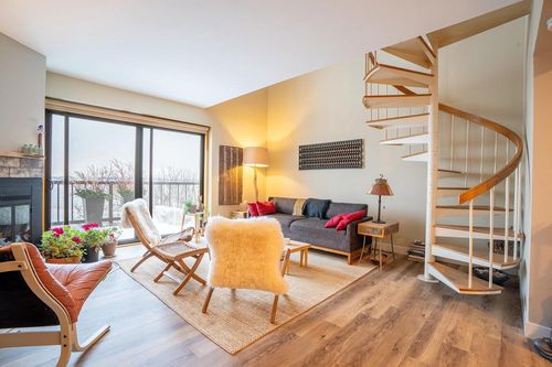 unit-303-404 S Blount St, Madison, WI, 53703-3576 | Card Image