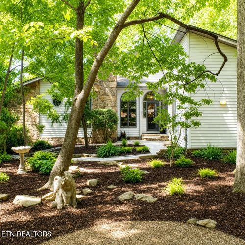 187 Ivy Brook Ln, Crossville, TN, 38558-8543 | Card Image