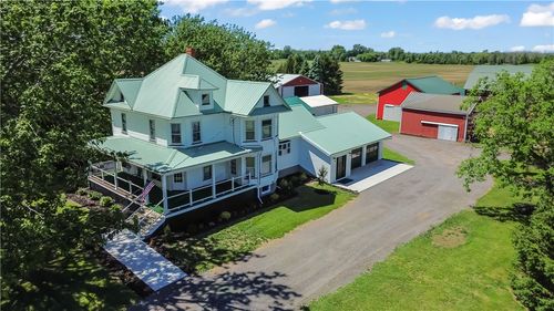 15607 Lakeshore Rd, Kent, NY, 14477-9728 | Card Image