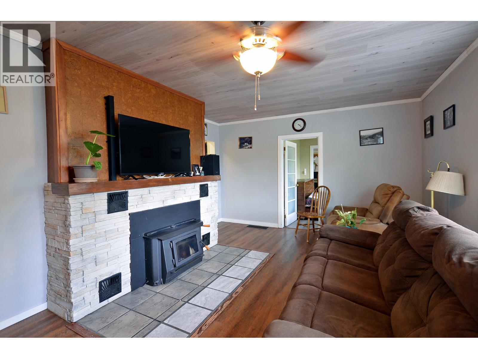 Residential in Lumby 5