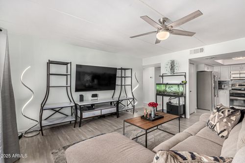 409-7920 E Camelback Rd, Scottsdale, AZ, 85251-2664 | Card Image