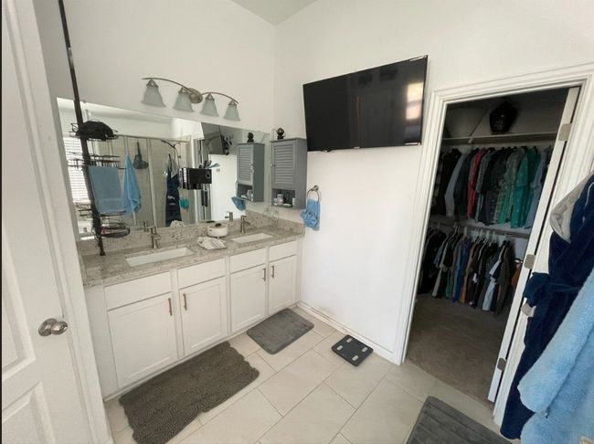 362 Cherrystone Loop, House other with 3 bedrooms, 3 bathrooms and 2 parking in Buda TX | Image 17