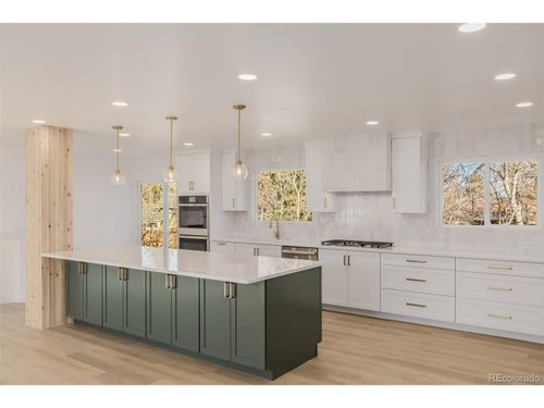 352 S Carr St, Lakewood, CO, 80226 | Card Image