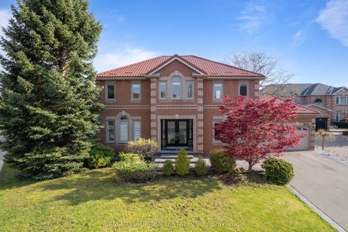3605 Trelawny Cir, Mississauga, ON, L5N6N8 | Card Image