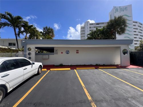 apt-1-2900 N Ocean Blvd, Fort Lauderdale, FL, 33308-7500 | Card Image