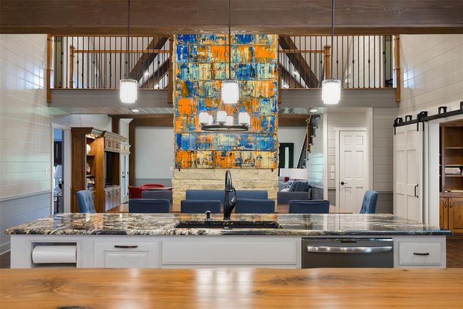 17042 State Highway 21 E, Home with 7 bedrooms, 9 bathrooms and 3 parking in Grapeland TX | Image 14