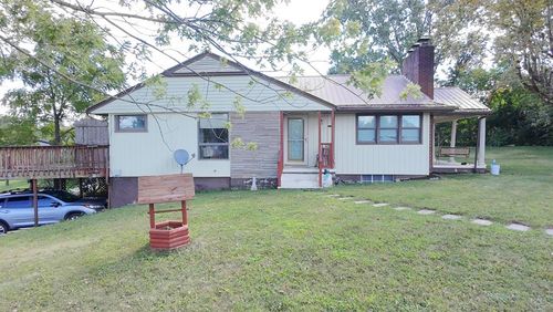 223 Golfview Dr, Marion, VA, 24354-1515 | Card Image